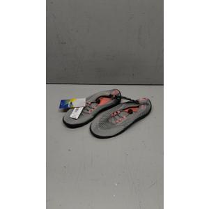 Everest Womens Flip Flops Size 8