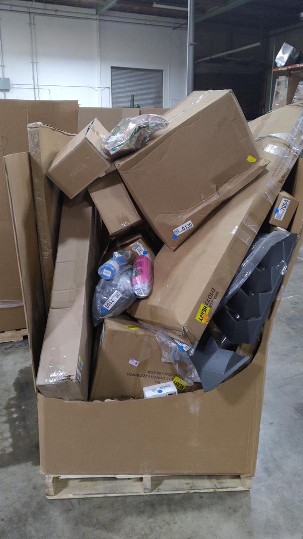 Pallet Of Salvage Items