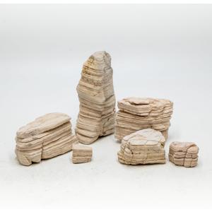 Aquarium Rocks 5LB Fish Tank Stone 2-5 inch Natural Pagoda Rocks for Aquascaping Landscaping Models Terrariums Reptile and Amphibian Enclosures-4-5Pcs