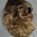 Fencca Ombre Blonde Curly Wigs for Women Medium Length Synthetic Wig Afro Wave Curly Free Part Fluffy Wig 18 inch Curly Wavy Hair Replacement Wig