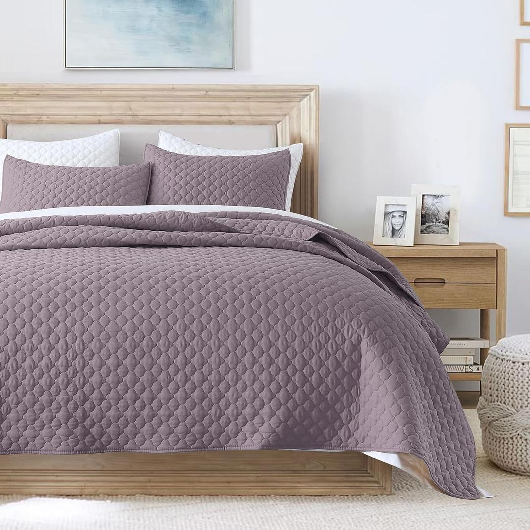 HORIMOTE HOME Quilt King Size Grayish Purple, Lightweight Quilt for Summer, Ultra-Soft Microfiber Modern Style Quilted Clouds Pattern Bedspread Quit Set 3 Pieces(1 Quilt and 2 Pillow Shams)