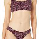Amazon Essentials Women's Scoop Neck Swim Crop Top (Brick Red Leopard)