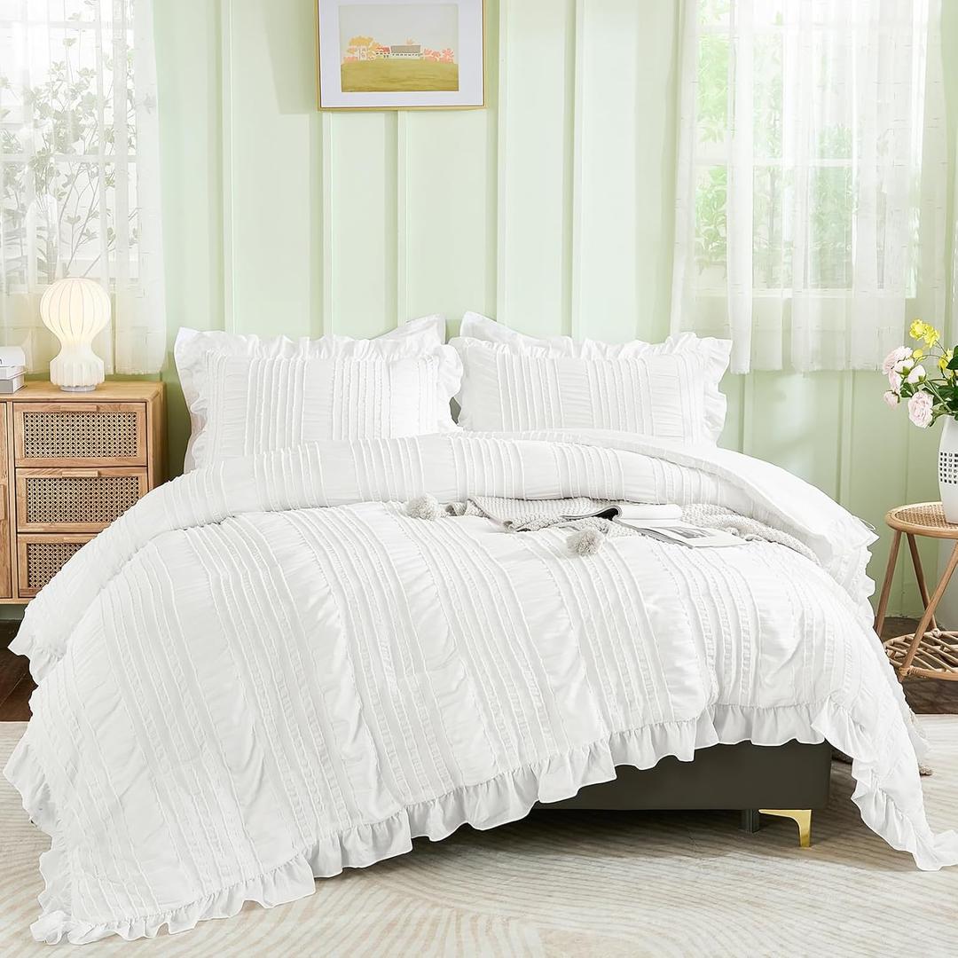 WONGS BEDDING White Queen Comforter Set,Boho Ruffle Comforter for Queen Bed,Soft Seersucker Shabby Chic Bedding Set with 1 Comforter,2 Tufted Pillowcases 90"90"