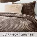 RECYCO Luxury Velvet Quilt Set Full Queen Size Bedding Sets, Ultra Soft Velvet Comforter Set, Lightweight Channel Box Stitch Oversized Bedspread Coverlet for All Season, with 2 Shams, Walnut Brown