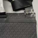 Michael Kors mens Hudson Flat Crossbody (One Size, Light Gunmetal-hardware/Black)