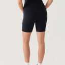 MOMANDA No Front Seam Maternity Biker Yoga Shorts Over The Belly Summer Stretchy Pregnancy Active Short Pants Workout 6" (Black, L)