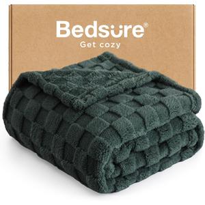Bedsure GentleSoft Twin Blanket for Bed Dark Green - Super Soft Cozy Spring Blankets for Women Men Girls, Cute Fuzzy Fleece St Patrick's Day Throws for Bedroom Couch, 60x80 Inches