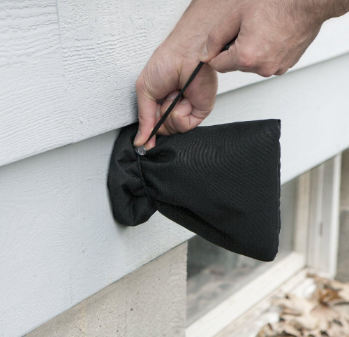 Duck Brand Insulated Soft Flexible Faucet Cover for Freeze Protection, 7.75 by 9.25-Inch, Black 1-Pack