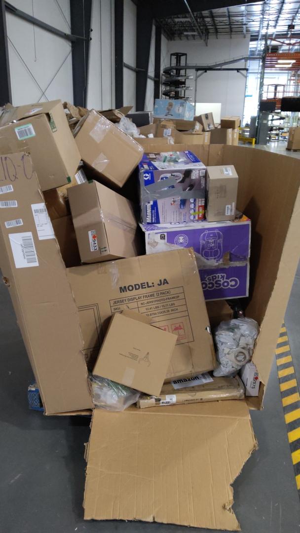 Pallet Of Salvage Items