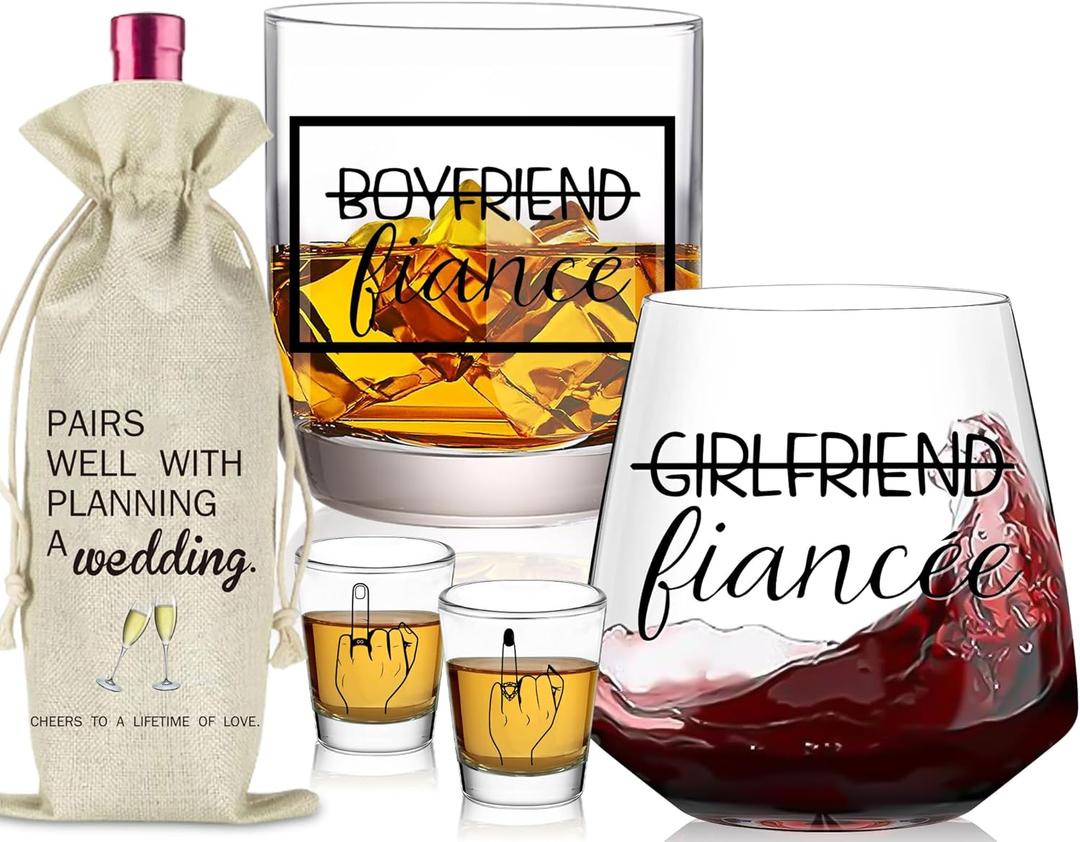 Engagement Gifts for Couples - Fiance Fiancee Gift for Newly Engaged Couple, Future Mr and Mrs Just Engaged Gifts, Engagement Party Decorations (Fingers)