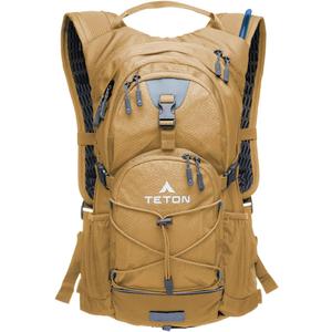Teton Oasis/Trailrunner Hydration Backpack – Lightweight Water Pack with 2L/3L Bladder for Hiking, Running, Cycling, Biking 22L Sizes – Sewn-in Rain Cover – Fits Men and Women