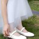 Coutgo Girls Mary Jane Dress Shoes Girl Flower Shoes Bow Pearls Ballet Flats Princess Wedding Shoes (White), 2Y