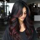 Highlight Burgundy Layered Wavy Wig With Curtain Bangs for Women Synthetic Black Mixd Red Highlights Wig Long Curly Natural Body Wave Butterfly Hair for Daily Party Use 24inch Mixd Red
