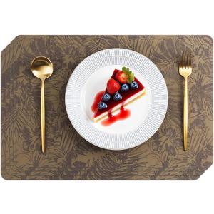 POLYTE Indoor/Outdoor Washable Embossed Vinyl Faux Leather Table Dining Placemats, Set of 4 (Olive Geen)