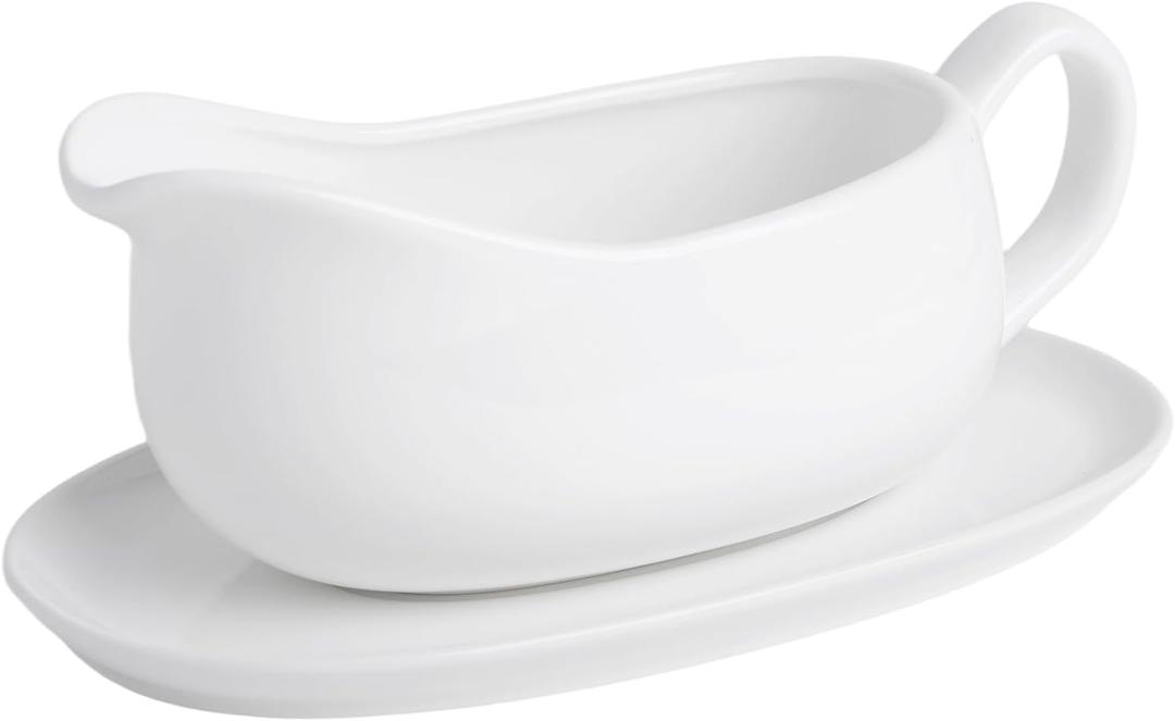 Ceramic Gravy Boat with Saucer Tray - 17 oz Sauce Boat Server for Gravy,Broth,Black Pepper,Salad Dressing,Creamer - Spill-Resistant Design, Lead-Free &Oven/Microwave/Dishwasher Safe (White-1pc)