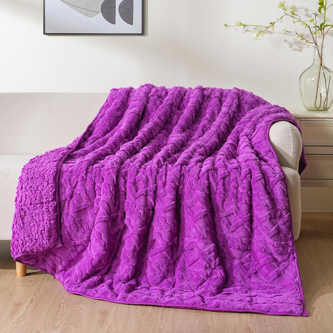 Uttermara Weighted Blanket Queen Size 20 lbs for Adults, 60" x 80" 3D Pattern Design Weighted Blanket for Sofa Bed, Heavy Blanket Great for Calming and Relax, Purple