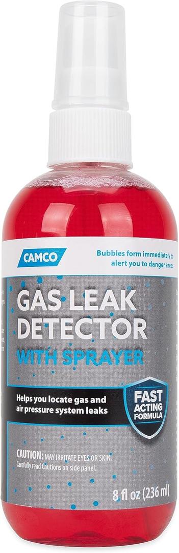 Camco 10324 Gas Leak Detector with Sprayer - 8 oz, Best By: 11/20/2024