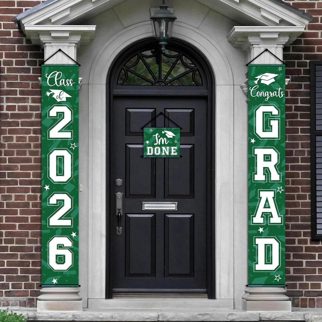 Moukeren 3 Pieces 2026 Graduation Party Decorations Graduation Porch Sign Class of 2026 Grad Hanging Porch Banner Backdrop Door Sign for Grad Party Home Door Wall Decor(Green)
