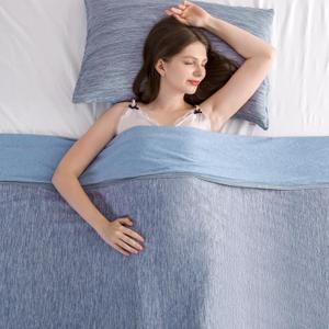 Elegear Revolutionary Cooling Blanket Queen Absorbs Heat to Keep Body Cool for Night Sweats, Arc-Chill Cool 3.0 Fiber Q-Max>0.5 for Hot Sleepers, Lightweight Summer Cold Blankets for Sleeping, Blue (79" x 86")