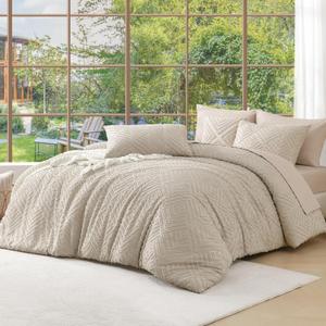 Andency Oatmeal Queen Comforter Set, Lightweight Fluffy Boho Bedding Comforter Set, 3 Pieces Tufted Farmhouse Shabby Chic Bed Set for All Seasons (1 Comforter 90x90In, 2 Pillowcases)