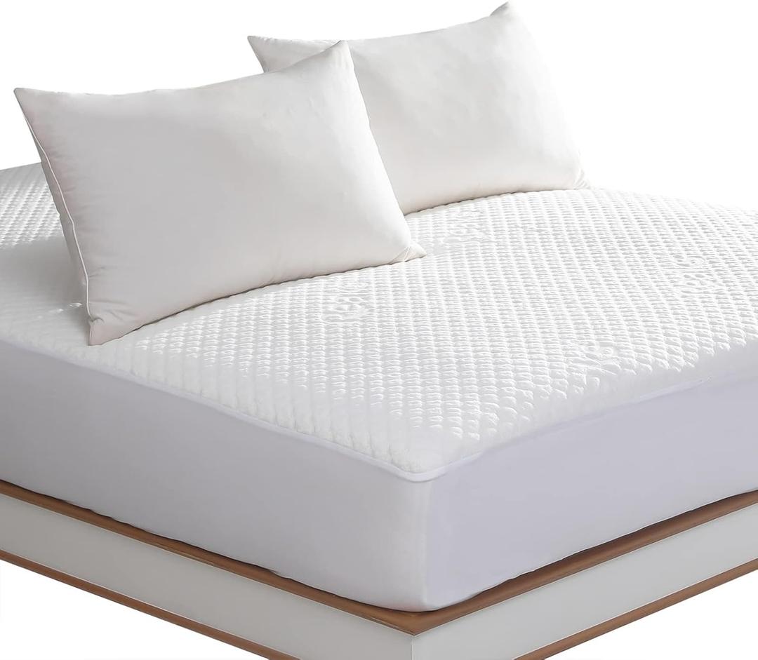 King Size Waterproof Mattress Protector Fitted Mattress Pad Cover with Deep Pocket Up to 18'', 78"x80"