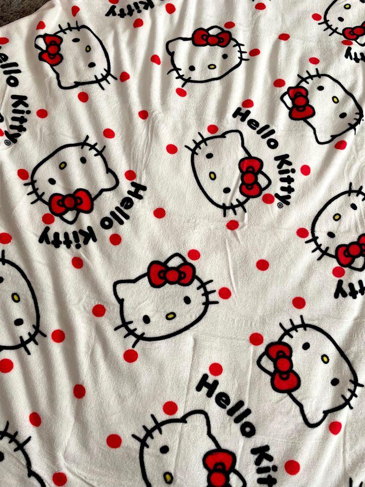 Hello Kitty Blanket 92 x 60 In
