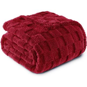 Exclusivo Mezcla Fleece Throw Blanket for Couch,Super Soft and Warm Lightweight Checkered Pattern Blankets for All Seasons, 50x60 Inches, Deep Red (Burgundy)