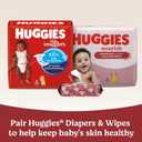 Huggies Nourish Scented Baby Wipes, 6 Push Button Packs (336 Wipes Total)