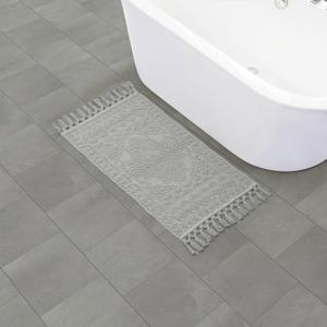 French Connection  Nellore Bath Rugs | Woven and Mats | Durable Non-Slip Rug | Thick Bathroom Rugs for Bathtubs and Sinks | Machine Washable | Measures 20 x 34 | Medium Grey (1'8" x 2'10" (Rectangular))