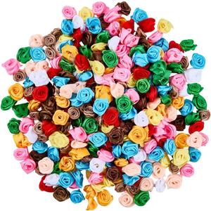 300Pcs Mini Rose Head Artificial Flowers Bulk Small Silk Flowers 15mm Tiny Fabric Faux Flowers Rosettes Applique Embellishment for Wedding Gift Wrapping Party Festival Home Decor Sewing Craft