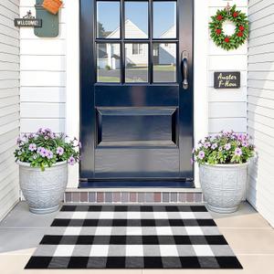 OLANLY Buffalo Plaid Rug 2' x 3' (24" x 36") Black and White Cotton Checkered Doormat, Washable Indoor Outdoor Rug for Layered Front Porch, Kitchen, Entryway Decor