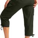 Soothfeel Women's Cargo Capris Pants with 6 Pockets Lightweight Quick Dry Travel Hiking Summer Pants for Women Casual (XX-Large, Army Green)