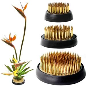 3 Pcs Flower Frogs for Flower Arrangements Supplies, Japanese Flower Arranging Ikebana Kenzan, Pin Frogs for Flowers Holder with Rubber Base Flower Fixed Tools(Gold, 1.3 Inch, 1.57 Inch, 1.97 Inch) (3 Different size)