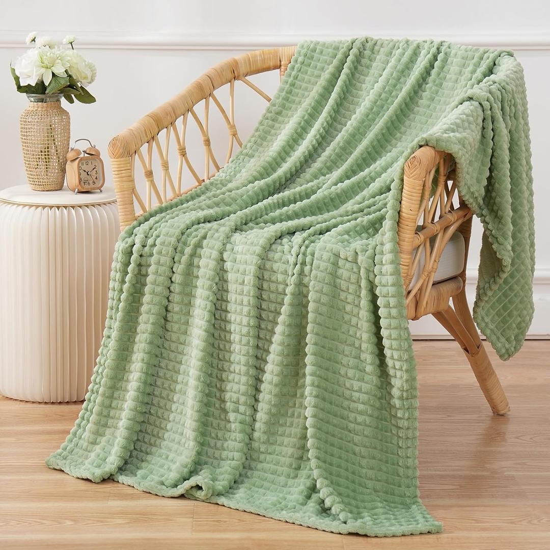 Puncuntex Flannel Fleece Throw Blanket Sage Green 50"60",Super Soft Plush Cozy Blanket with Square Grid Design Luxury for Couch Sofa Chair