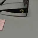 FEISEDY Retro Trendy Square Sunglasses for Women Oversized Stylish Inspired Shades Vintage Desinger Sunglasses B2276