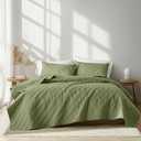 inron Quilt Set King Size, Green Microfiber Ultrasonic Cal King Bedspreads, Lightweight Breathable Coverlet, Modern Geometric Pattern Thin Bedding Set for All Season (1 Quilt, 2 Pillow Shams)