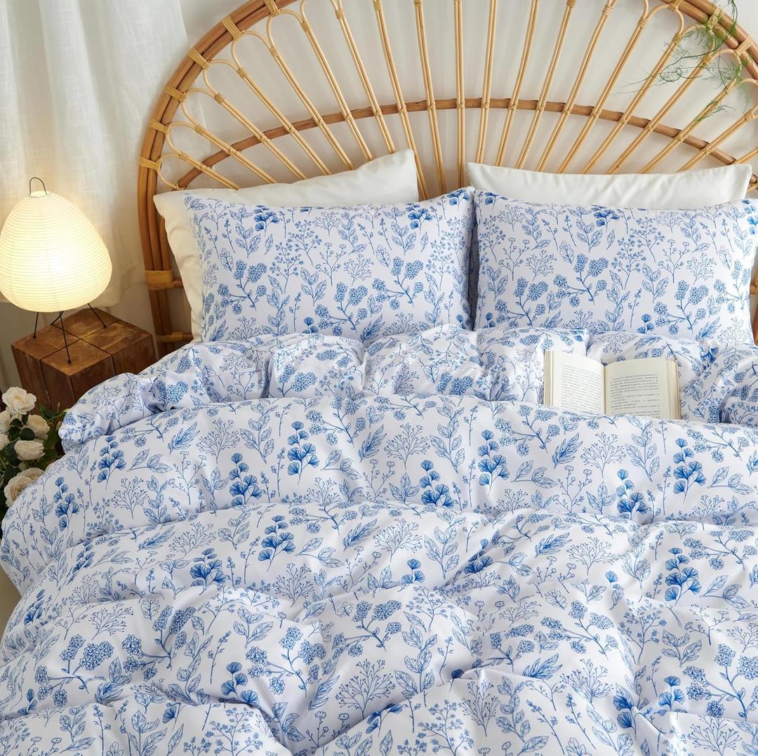 Sedefen Floral Duvet Cover Queen Size Blue White Romantic Floral Bedding Set 3Pcs Spring Cottagecore Garden Botanical Reversible Coquette Comforter Cover with Zipper Closure and 2 Pillowcases