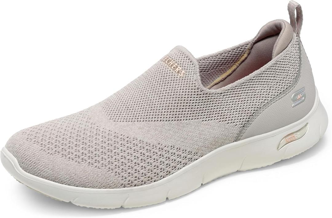 Skechers Women's Arch Fit Refine Don't Go Sneaker (5.5)