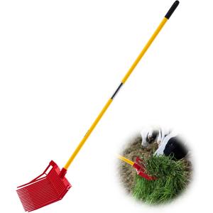 VEVOR Manure Fork, 18 Angled Tines, Horse Manure Rake with Long Fiberglass Handle, 61 in Durable Plastic Pitchfork Muck Rake Tool for Gardening Horse Stall Stable Grass Hay Cleaning Farm Work