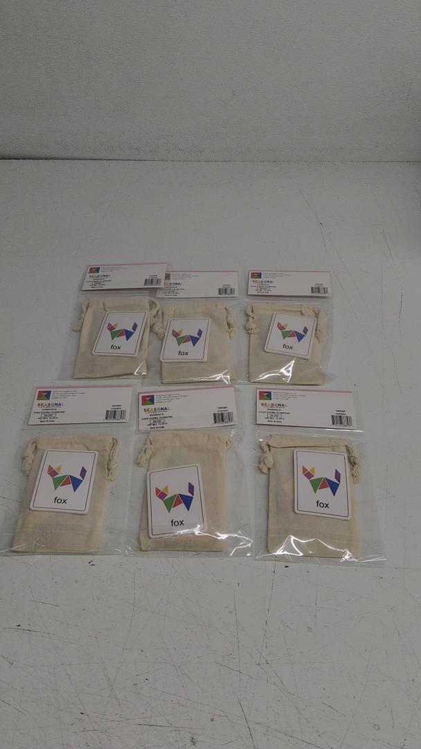 SEASONAL SELEBRATIONS TANGRAM Shapes Puzzle 6pcs