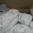 Bedsure Tufted Boho Comforter Set Twin Size - Beige Boho Bed Set, GentleSoft 2 Pieces Farmhouse-Style Embroidery Bedding, Gifts for Woman, Soft Jacquard Twin Comforter for All Seasons, Twin/Twin XL