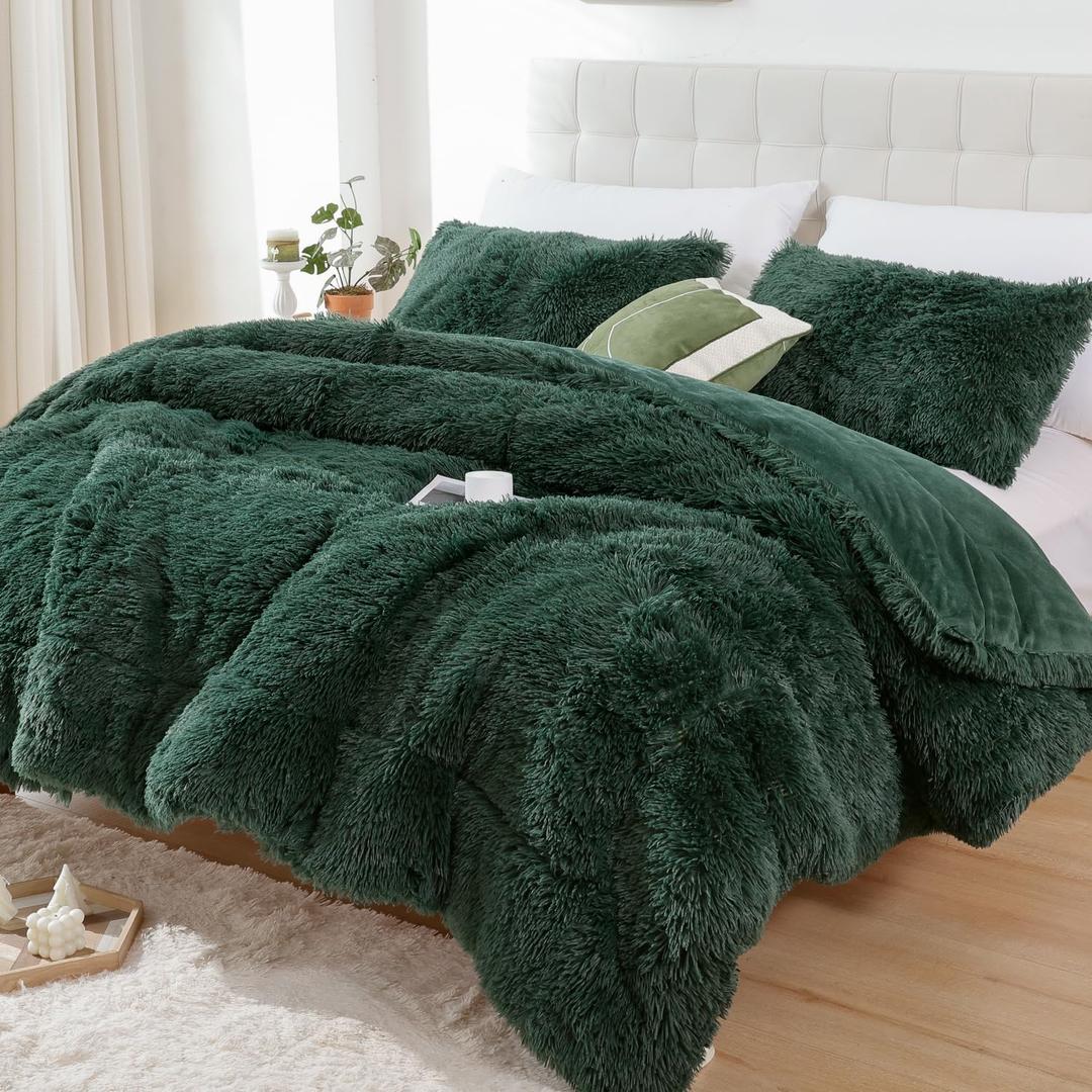 Smoofy Fluffy Queen Comforter Set, Faux Fur Comforter Set Queen Size, Luxury Fuzzy Bedding Set, Soft Shaggy Bed Set for All Season, 3 Pieces - 1 Comforter & 2 Pillowcases, Dark Green