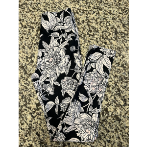 Lularoe Tween Floral Black And White (TC fits Sizes 12-18) , Pack Of 2.