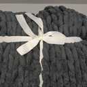 Maetoow Tighter Version Chenille Chunky Knit Blanket Throw （40×50 Inch）, Handmade Warm & Cozy Blanket Couch, Bed, Home Decor, Soft Fleece Banket, Boho Thick Blankets and Giant Yarn Throws，Dark Grey