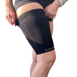 Thigh Compression Sleeve  Hamstring, Quadriceps, Groin Pull and Strains  Running, Basketball, Tennis, Soccer, Sports  Athletic Thigh Support (Single) (1 Sleeve - Midnight Black, M)