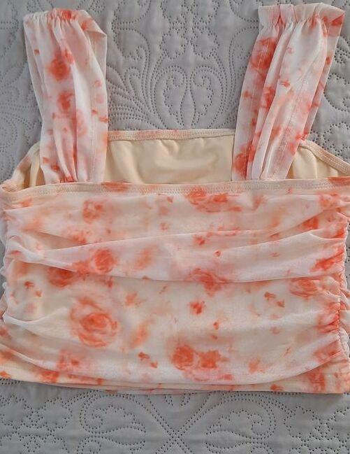 Women's Crop Top Size S