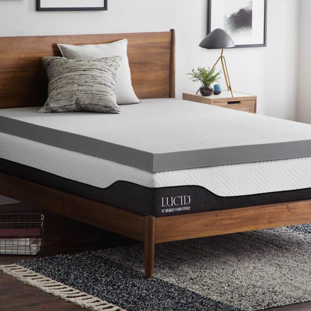 Lucid 4 Inch Mattress Topper King  Memory Foam  Bamboo Charcoal Infusion  Cooling Ventilation  Hypoallergenic  CertiPur Certified Foam