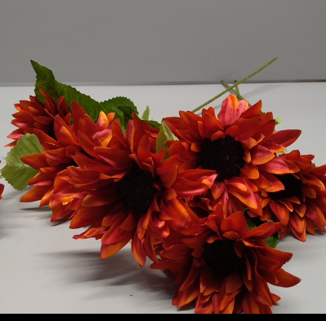 6pcs Sunflowers Artificial Flowers with 6 Large Sunflower Heads and Long Stems for Indoor Outdoor DIY Wedding Bouquets Baby Shower Centerpieces Floral Arrangements Party Tables Home Office Decorations