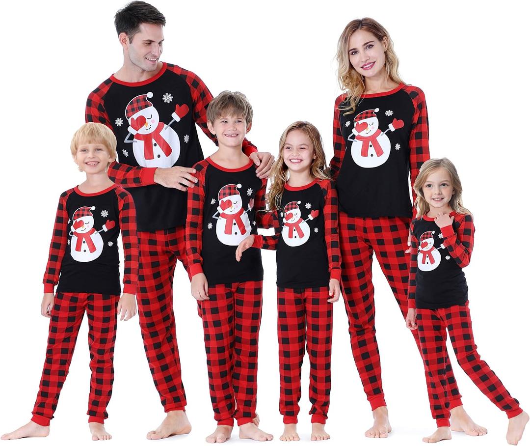 Benaive Matching Family Christmas Pajamas Set Boys Girls Holiday Pjs for Women Men Sleepwear