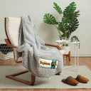 FOCO NFL Unisex-Adult NFL Team Logo Retro Cloud Sherpa Blanket 60" x 70"